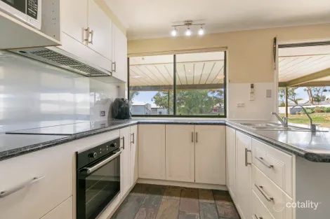 Property photo of 35 Tiver Road Evanston South SA 5116