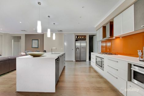 Property photo of 5 Brindabella Circuit Sandhurst VIC 3977