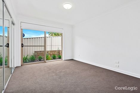 Property photo of 2/10 Derwent Avenue Avondale NSW 2530