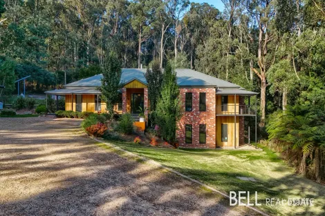 21 Deery Rd, Emerald, VIC 3782