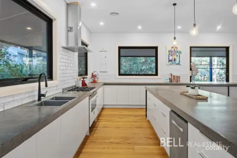 Property photo of 21 Deery Road Emerald VIC 3782