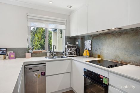 Property photo of 8/25 Drabble Road Scarborough WA 6019