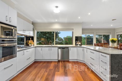 Property photo of 12 Peartree Place Knoxfield VIC 3180
