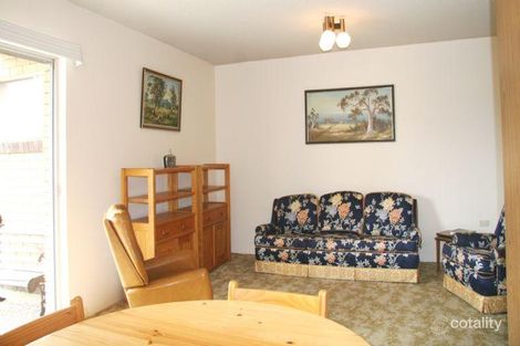 Property photo of 2/148 Albany Street Point Frederick NSW 2250