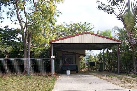 5 Banksia Cl, Holloways Beach, QLD 4878