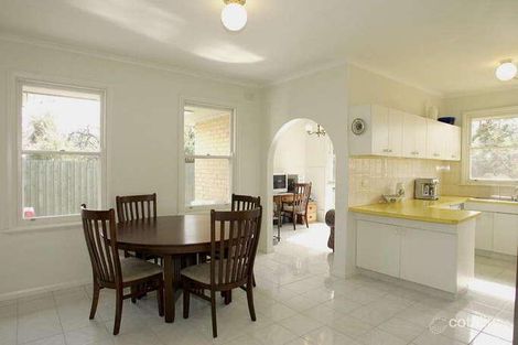 Property photo of 2 Nanoon Close Brighton VIC 3186