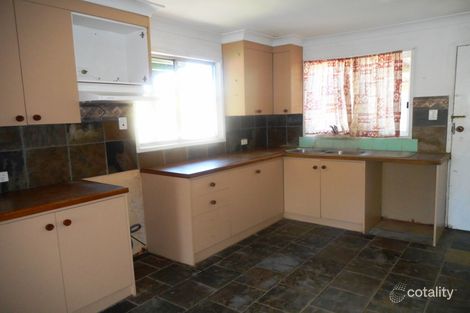 Property photo of 8 Deakin Crescent Nanango QLD 4615