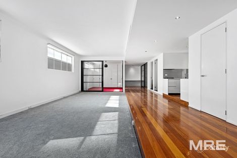 2/18 Bennetts Lane, Melbourne, VIC 3000