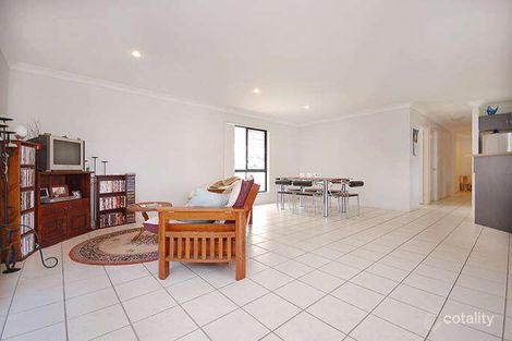 Property photo of 3 Leanne Close McDowall QLD 4053