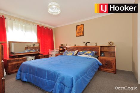 Property photo of 12 Yarra Close Cooloongup WA 6168