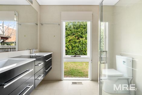 Property photo of 2 Fairmount Road Hawthorn East VIC 3123