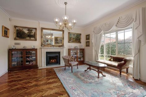 Property photo of 2/31 High Road Camberwell VIC 3124