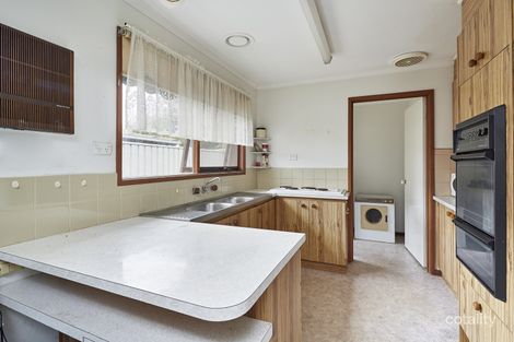 Property photo of 2/7-9 Princes Way Drouin VIC 3818