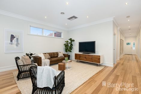 Property photo of 33 Roseberry Avenue Preston VIC 3072