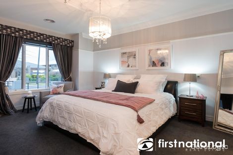 Property photo of 43 Grandvue Boulevard Officer VIC 3809