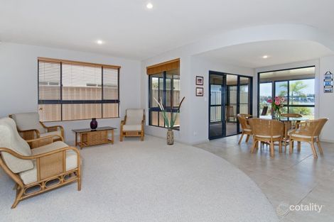 Property photo of 1/4 The Peninsula Port Macquarie NSW 2444