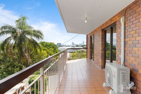 Property photo of 3/3 Curd Street Greenslopes QLD 4120