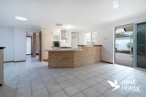 Property photo of 36 Dulverton Close Stratton WA 6056