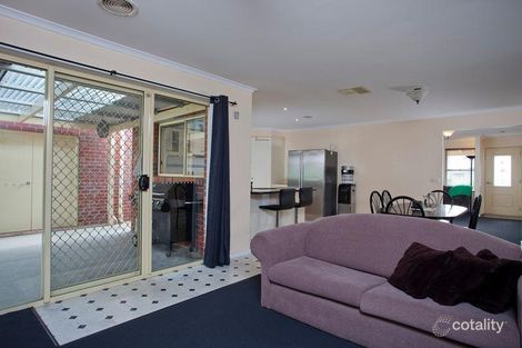 Property photo of 3 Caleb Close Golden Square VIC 3555