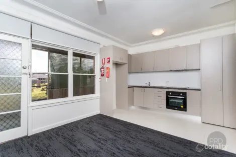 Property photo of 2/14 Fulton Street Penrith NSW 2750
