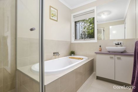 Property photo of 31 Jessie Evelyn Crescent Kyneton VIC 3444