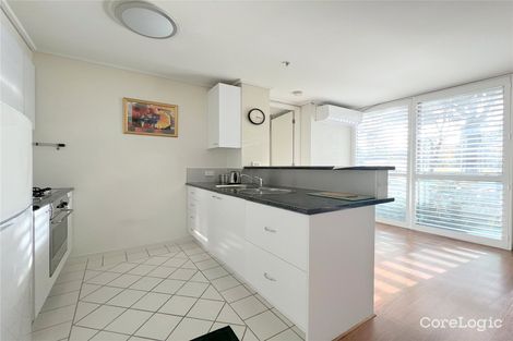 Property photo of 2/99 Whiteman Street Southbank VIC 3006