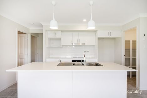 Property photo of 25 Fitzgerald Circuit Wyreema QLD 4352