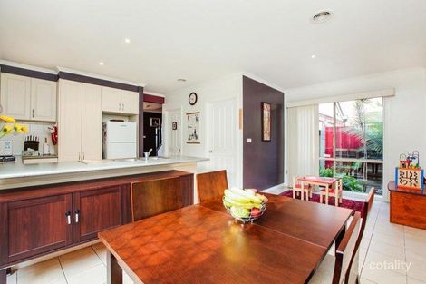 Property photo of 2/27 Warrs Road Maribyrnong VIC 3032