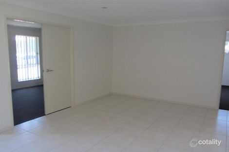 Property photo of 3 Summerview Avenue Yarrabilba QLD 4207
