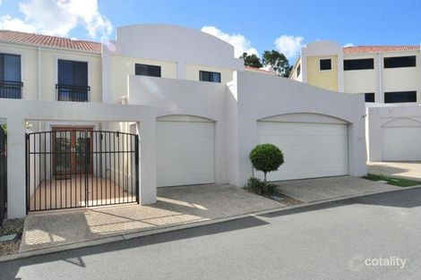 8854 Magnolia Dr E, Hope Island, QLD 4212