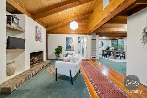 Property photo of 31 Nicklin Crescent Fadden ACT 2904