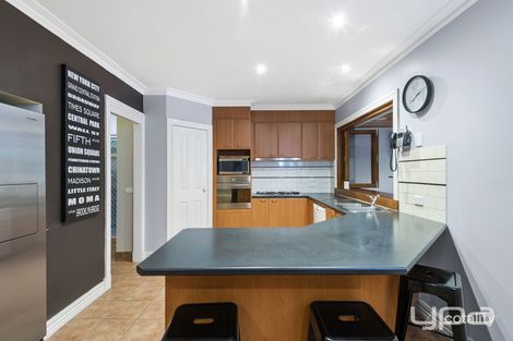 Property photo of 11 Donelly Close Sunbury VIC 3429