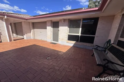 2/21 Martin Pl, Kingaroy, QLD 4610