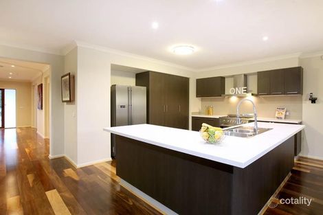 Property photo of 15 Barrington Circuit Caroline Springs VIC 3023