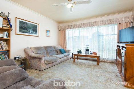 Property photo of 5 Kahle Court Thomson VIC 3219