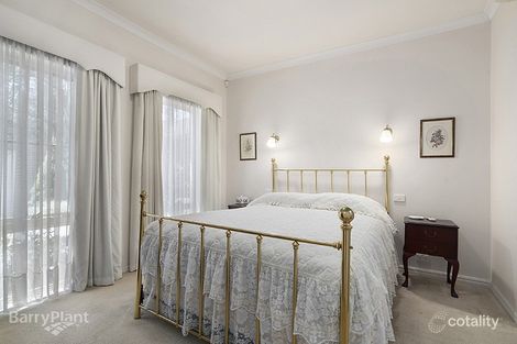 Property photo of 3/64 Gloucester Avenue Berwick VIC 3806