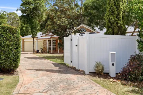 Property photo of 6 Minker Place Forest Lake QLD 4078