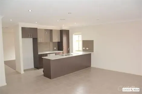 Property photo of 5 Journey Avenue Doreen VIC 3754