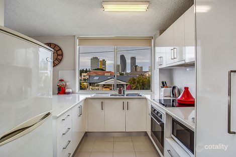 Property photo of 1/7 Havana Key Broadbeach Waters QLD 4218