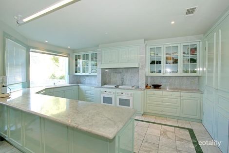 Property photo of 4 Barnacle Mews Templestowe VIC 3106