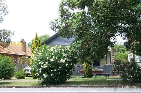 61 Gordon Ave, Hamilton South, NSW 2303