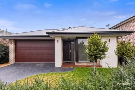 Property photo of 19 Guilfoylia Drive Cranbourne North VIC 3977