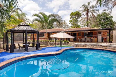8 Saint Denis Ct, Petrie, QLD 4502