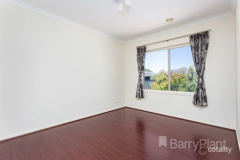 Property photo of 35 Hardwick Road Point Cook VIC 3030