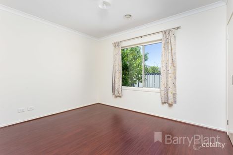 Property photo of 35 Hardwick Road Point Cook VIC 3030