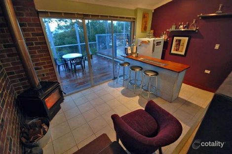 Property photo of 4 Nalya Place Swan View WA 6056