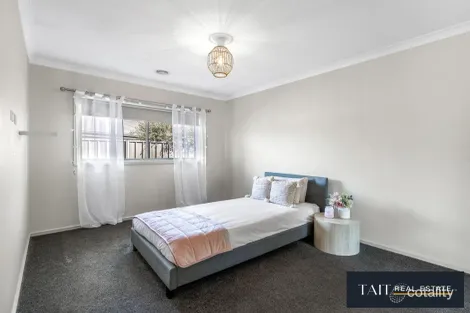 Property photo of 51 Arlington Park Avenue Wangaratta VIC 3677