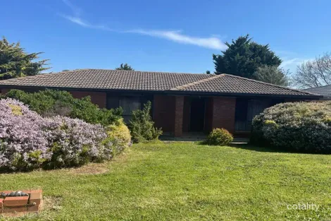 5 Wayside Dr, Hallett Cove, SA 5158