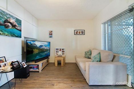 Property photo of 6/41 Tallebudgera Drive Palm Beach QLD 4221