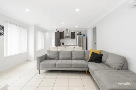 Property photo of 3 Addisyn Street Pimpama QLD 4209